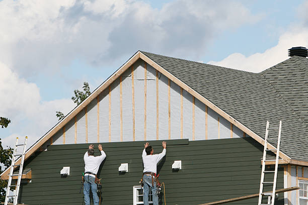 Professional Siding Installation technician working in New Salem, PA